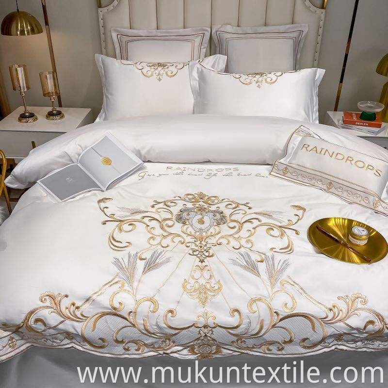  Cotton Embroidery Bedding Set